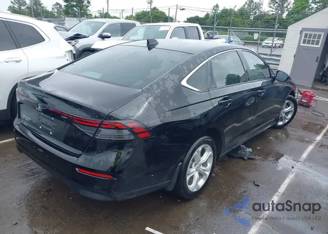 2024 Honda Accord Lx z USA, uszkodzony, nr VIN 1HGCY1F28RA062436